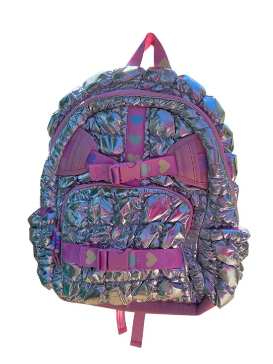 Omg Accessories Other - OMG - Kids Scrunch Metallic Silver & Pink Heart Strap Backpack